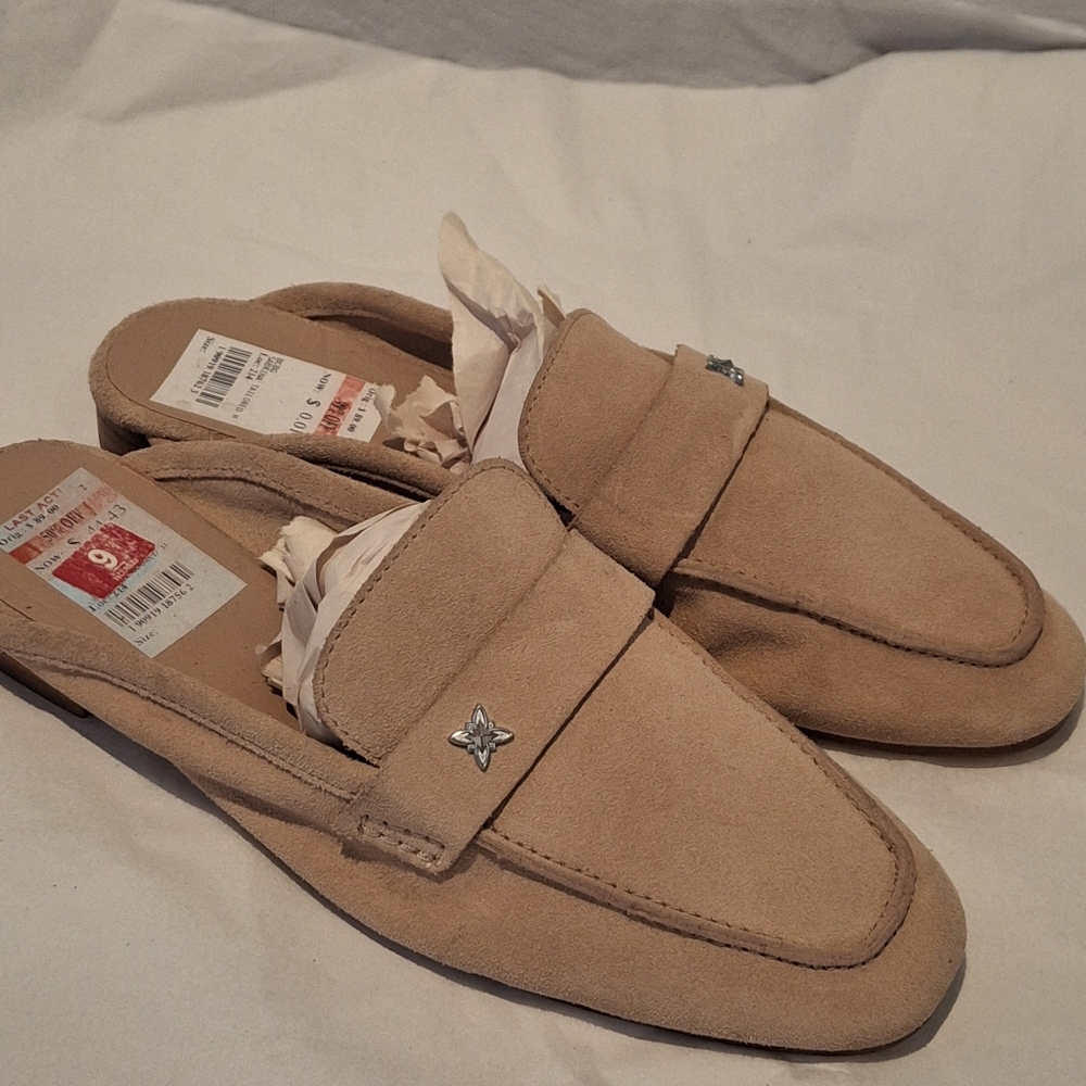 BCBGENERATION  Mules - Picture 2 of 4